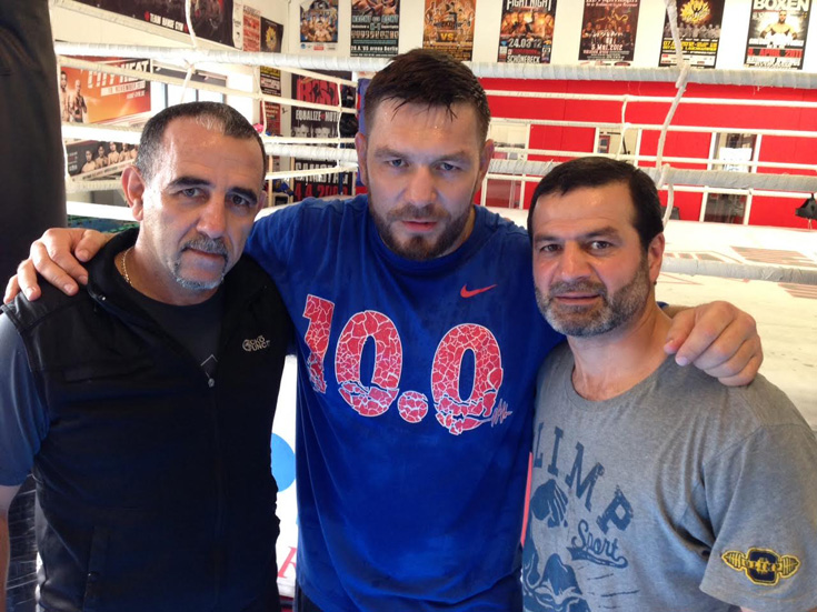 Foto vom Team Chagaev (Trainer Pedro Diaz, Ruslan Chagaev, Co-Trainer Artur Grigorian)