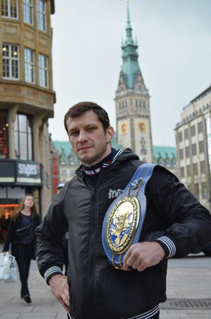 Igor Mikhalkin / Foto: EC Boxing