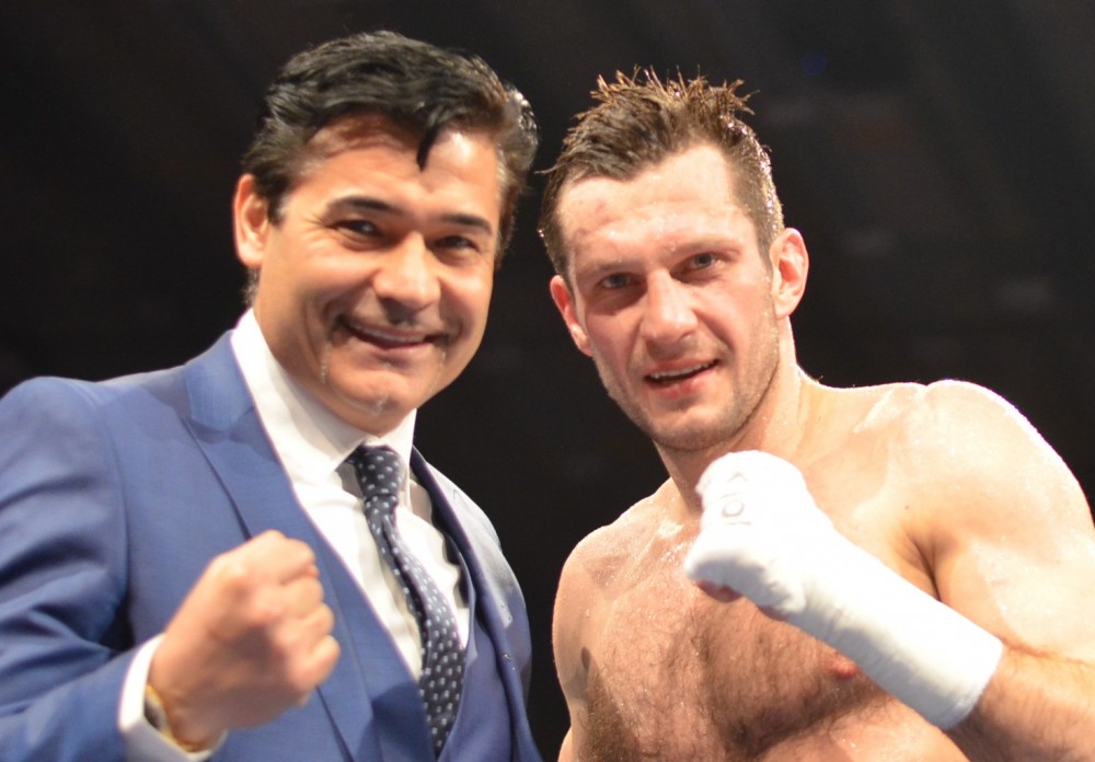 Erol Ceylan und Igor Mikhalkin / Foto: EC Boxing